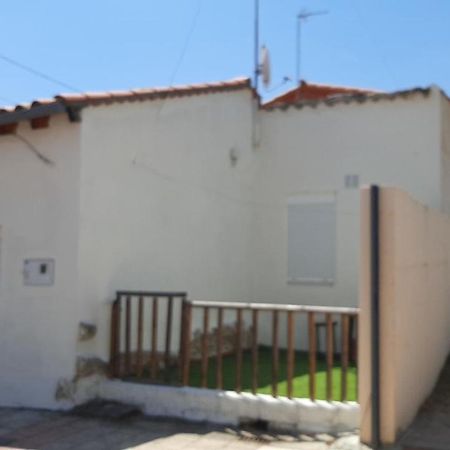Casa Sillada Villa Muelas del Pan Luaran gambar